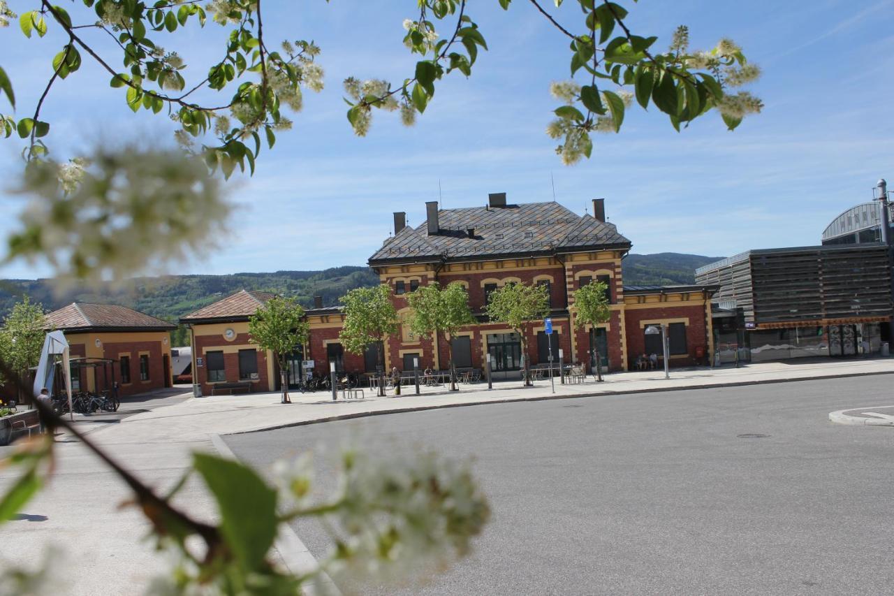 Lillehammer Stasjonen Hotel Buitenkant foto